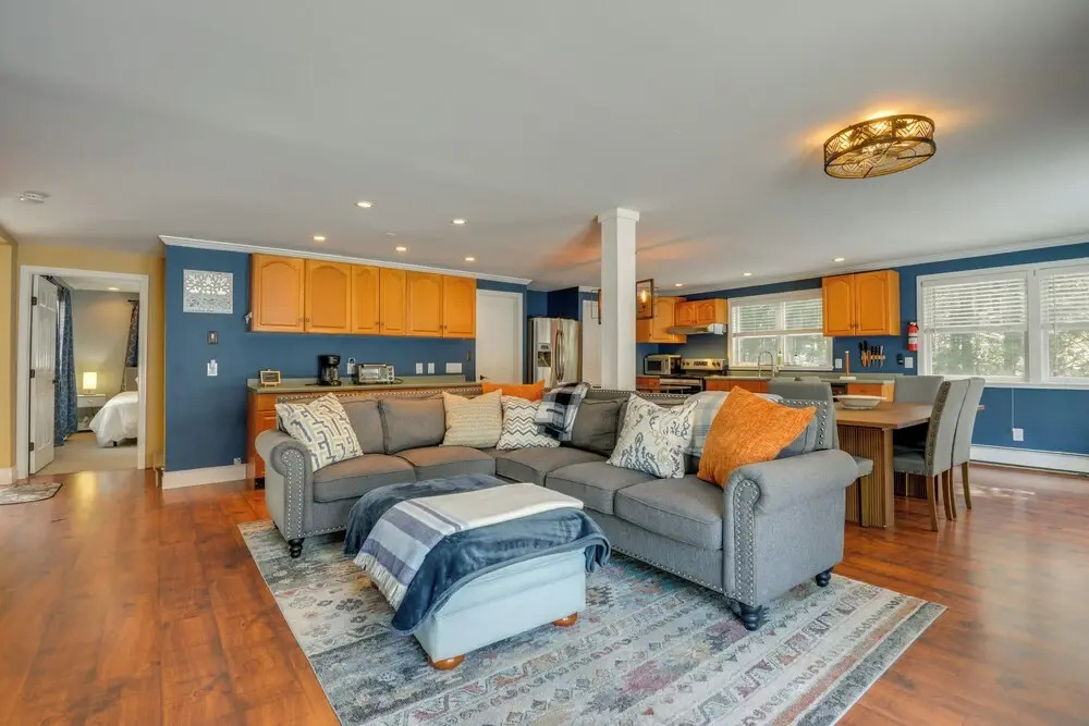 Golf, Hike & Unwind: Spacious Dover Retreat!
