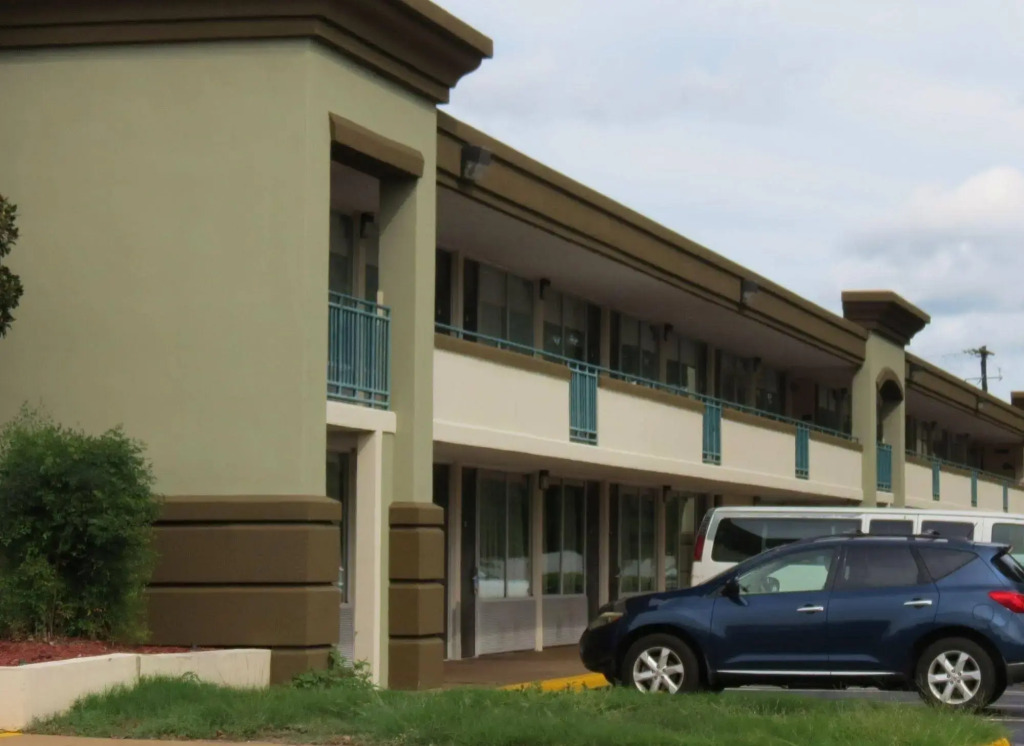 Ramada Montgomery