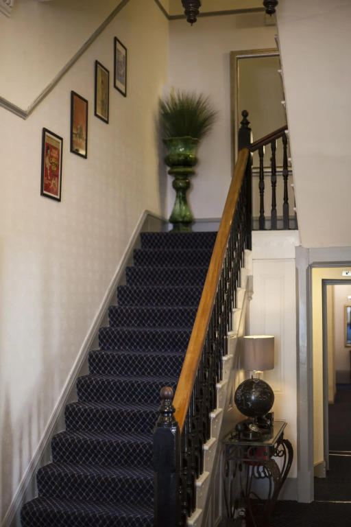 OYO Devonshire Park Hotel