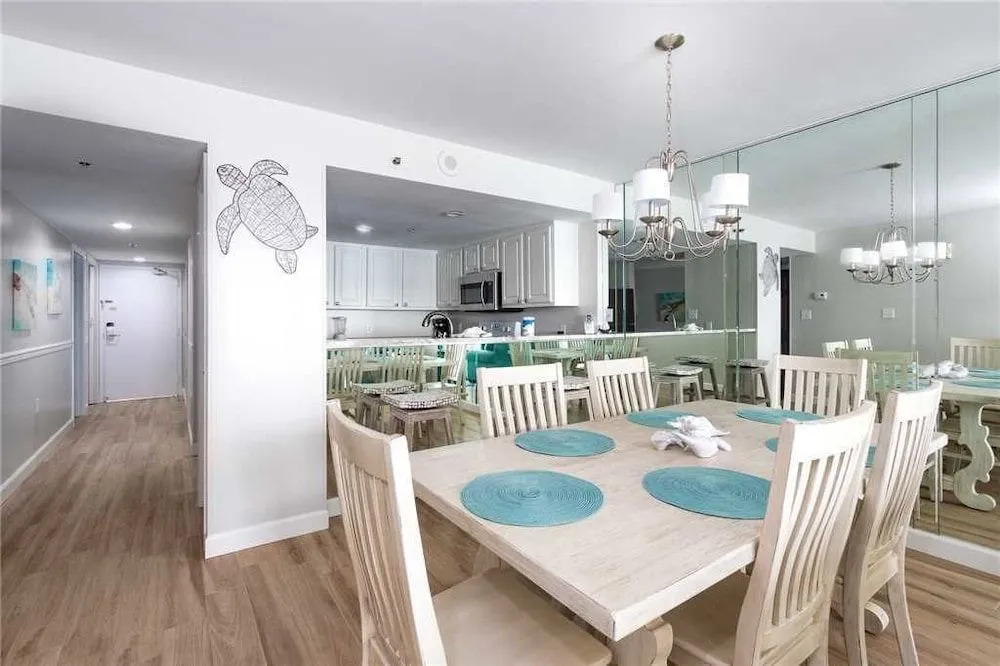 Summerchase 1006 - 3 Br condo by RedAwning