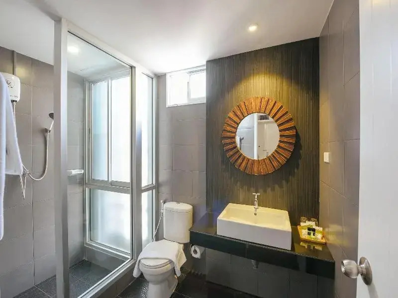 Kitzio House Hotel Huai Kwang