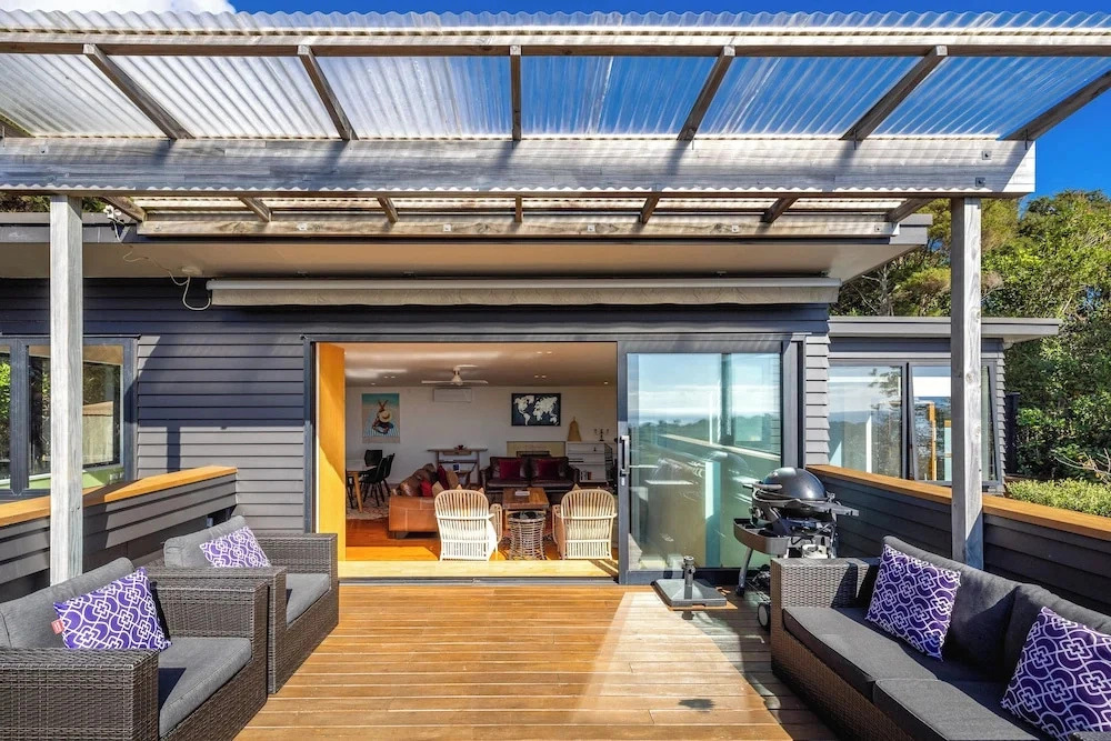 Hekereua Heights - Spa & Ocean Views