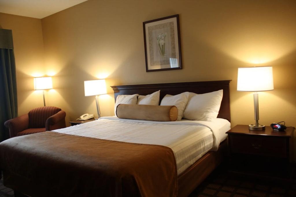 Spark By Hilton Merrillville