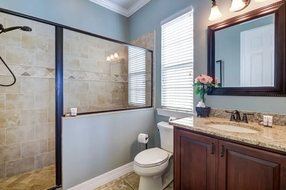 Gulf-front W/ Pool & Direct Beach Access 4 Bedroom Home