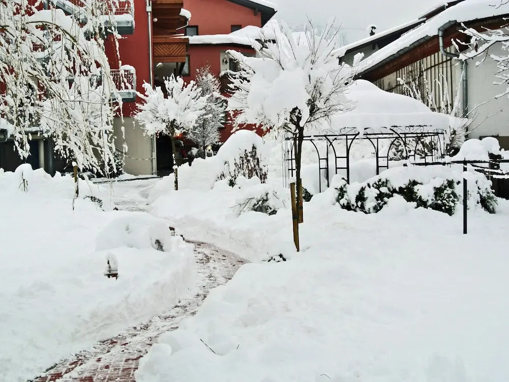 Peaceful Mansion in Inzing With Balcony, Garden,bbq, Heating