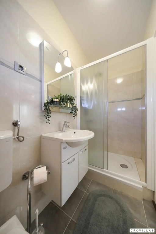 Monty in Pridraga with 3 bedrooms and 1 bathrooms