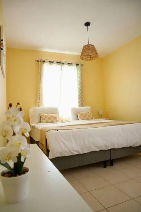 Spectacular 2bdrs apt in Willemstad