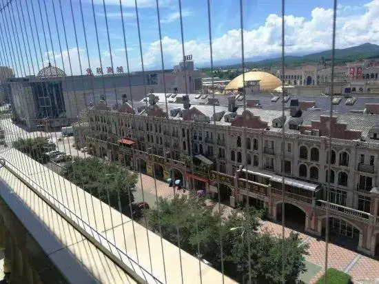 Yicheng Express Hotel (Dongxing Daping Branch)
