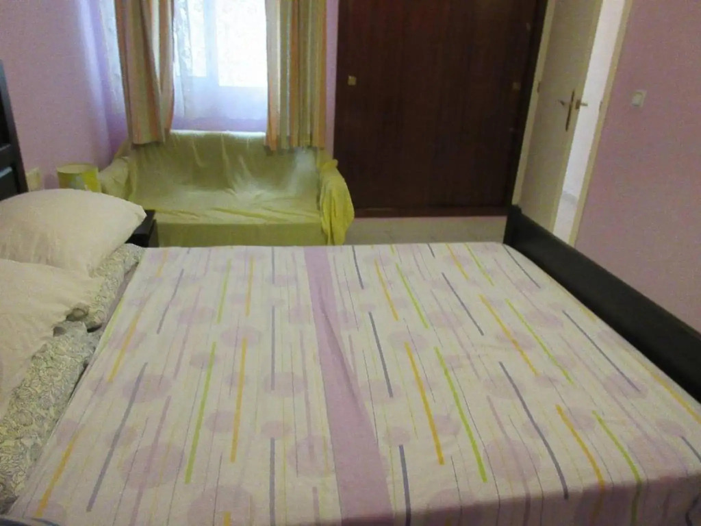 Apartment Ideally Located Between The Sea And The City Center