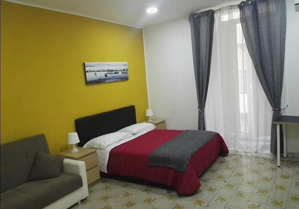 Cavour Rooms
