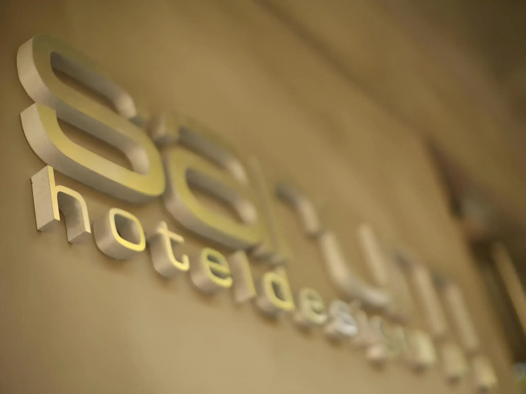 Sarum Hotel Design