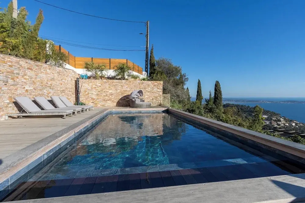 Villa Vue Mer La Californie – Face aux îles d’Or