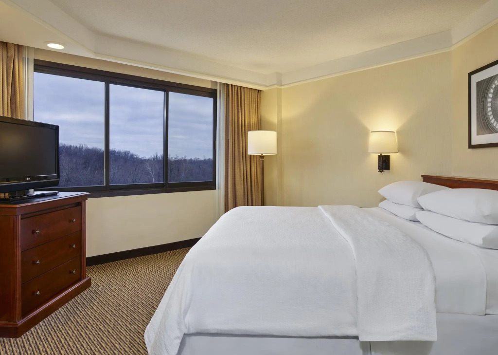Embassy Suites Tysons Corner