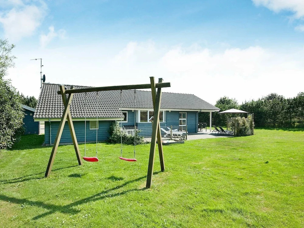 Delighful Holiday Home in Oksbøl With Sauna