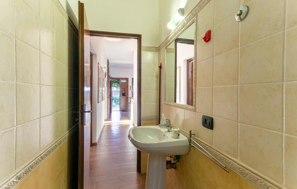 Awesome Home in Noto With 3 Bedrooms