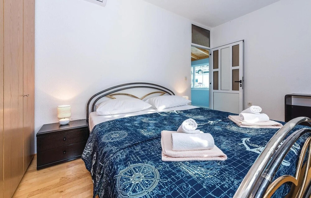 Four-Bedroom Holiday Home In Primosten