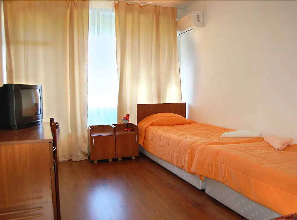 IHS Hotel