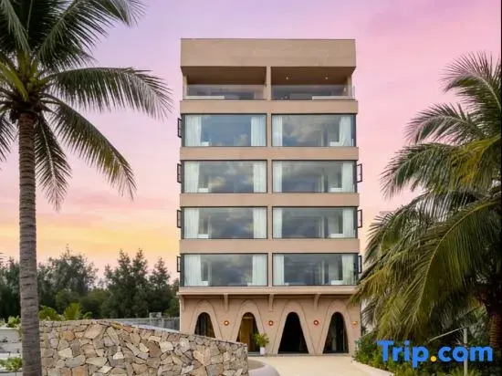 Zhina South China Sea View Hotel (Lingshui Nanwan Monkey Island Branch)