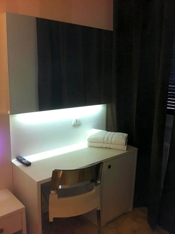 Esquire Inn Roma