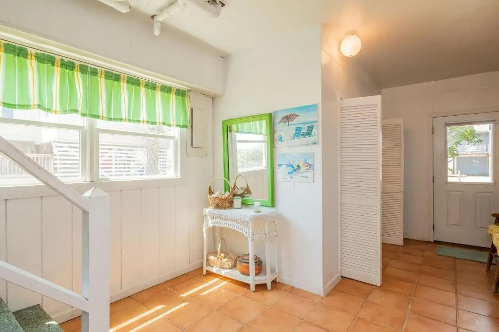 Beach Barracks by Oak Island Accommodations
