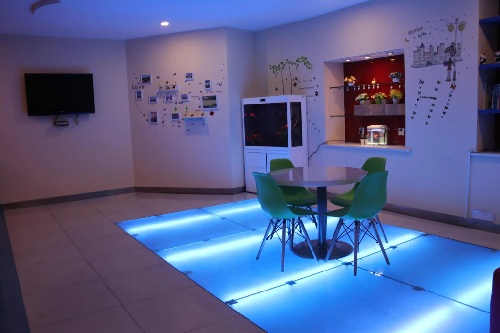 Hi Inn Yantai South Street Wanda