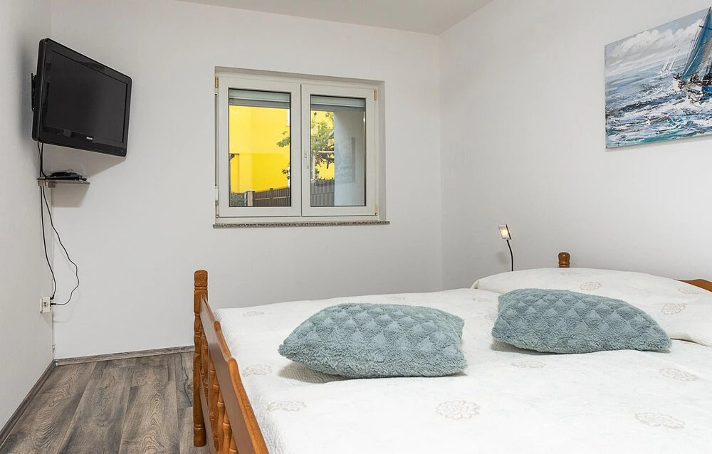 Stunning Apartment in Pula With Wifi and 2 Bedrooms