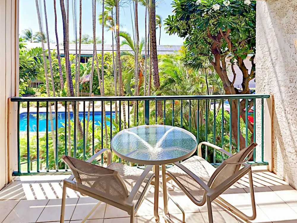 Sunny 1br W/ Pool & Balcony - Walk 5 Minutes To Beach 1 Bedroom Condo