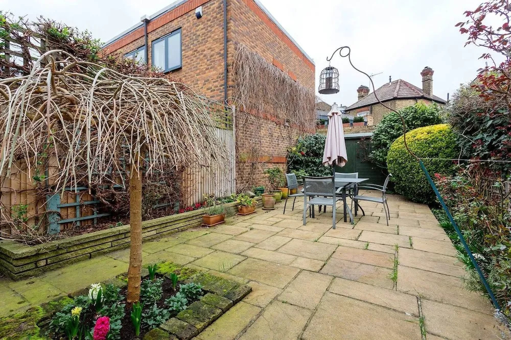 Veeve - Timeless Style in South-West London