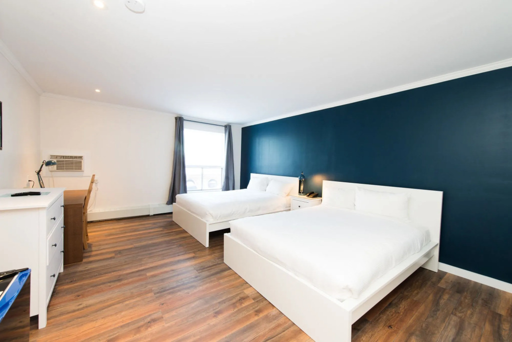 Cloud 9 Inn