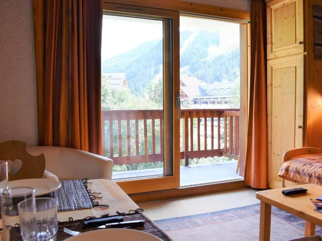 Appartement Méribel, 1 pièce, 4 personnes - FR-1-180-10