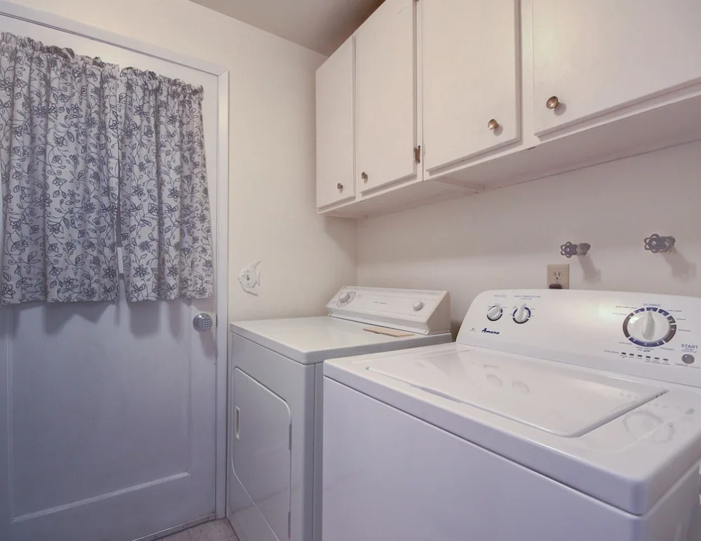 Beachfront Gem In Coupeville 3 Bedroom Home