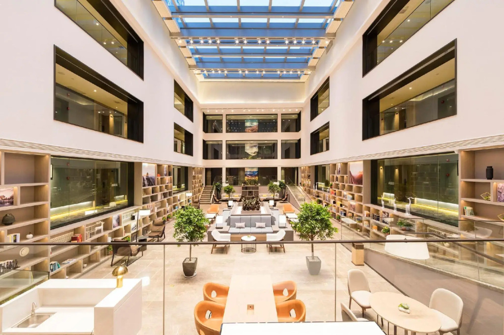 Atour Hotel Zhengzhou CBD Zhongzhou Avenue