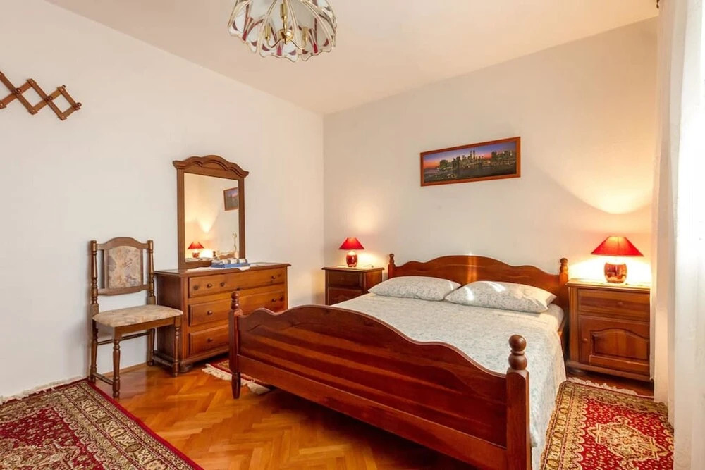 Apartment With 3 Bedrooms in Seget Vranjica, With Wonderful sea View and Enclosed Garden - 50 m From the Beach