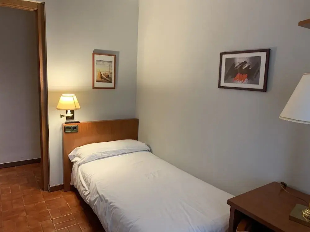 Hostal Restaurant Roma