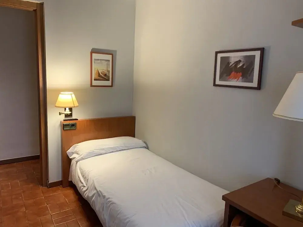 Hostal Restaurant Roma