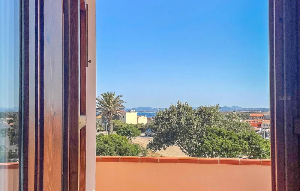 Beautiful Apartment in Stintino With 2 Bedrooms