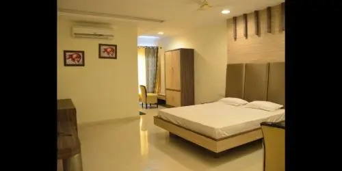 Pt Moolraj Residency
