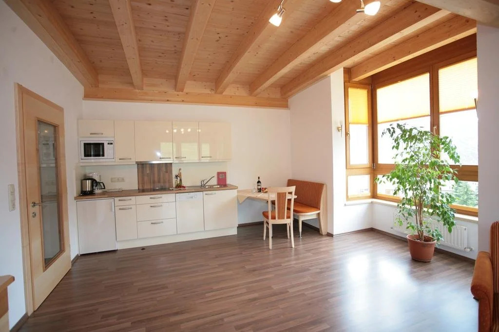Platöll Homes