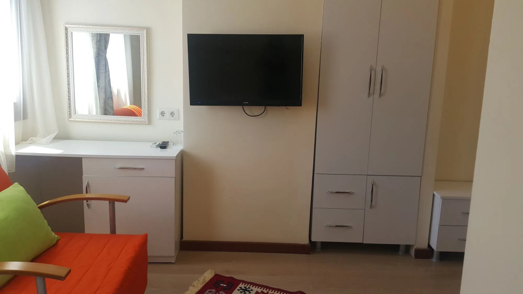 Lacin Apart Otel