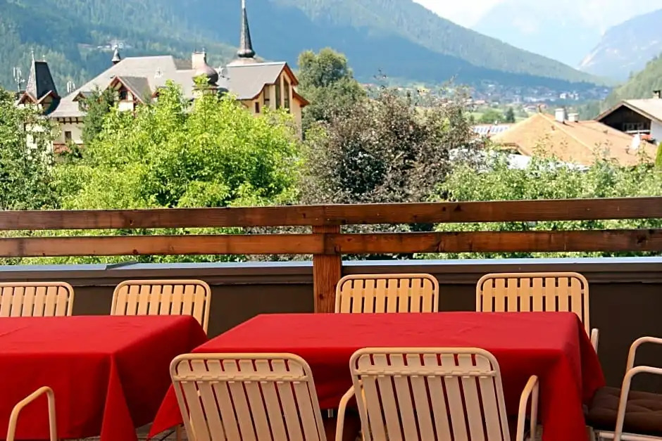 Alpenhotel
