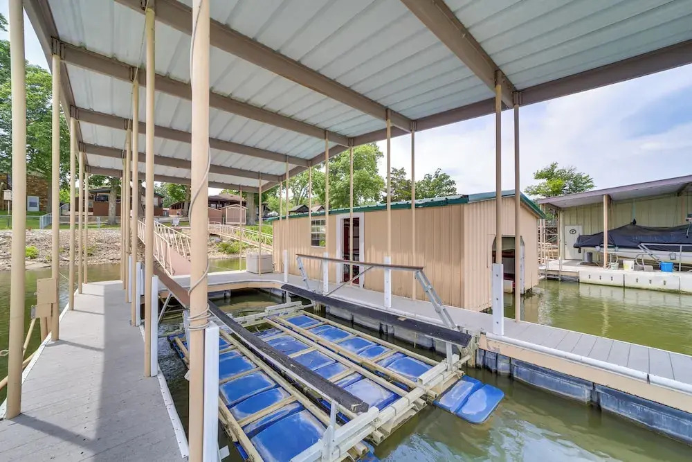 2 Boat Docks: Grand Lake Waterfront Home