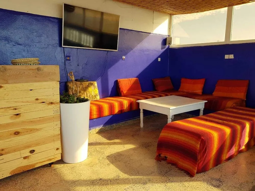 BigBlue Surf Experience Hostel