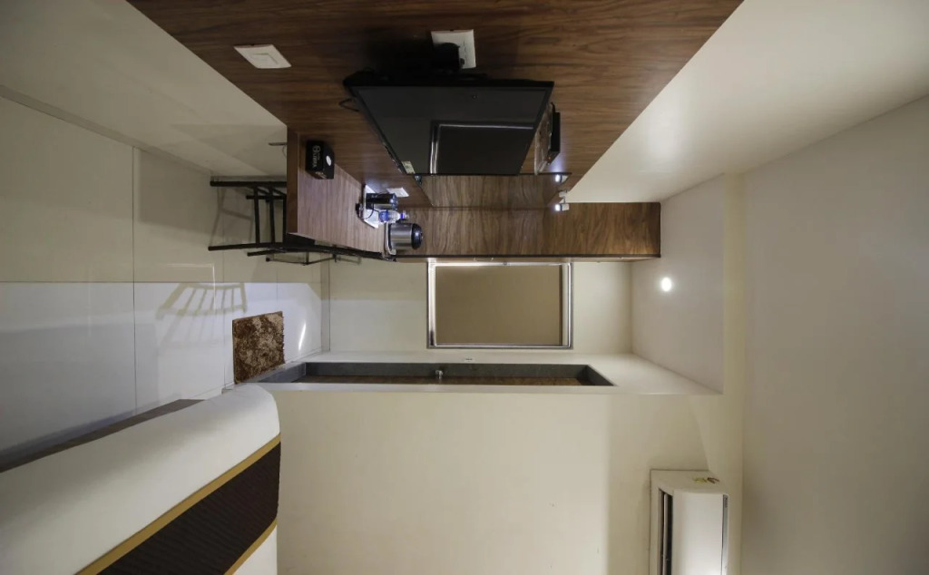 Hotel Limra Surat