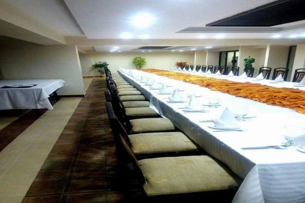 Bling International Hotel Multan