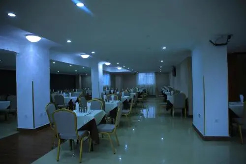 Yebo Hotel  Spa