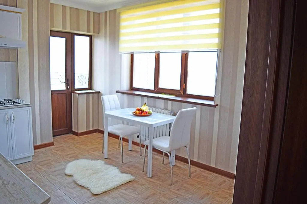 Bishkek Sunny Apartment in the center