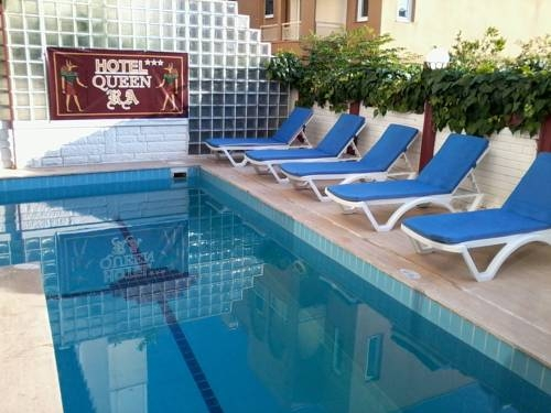 Queen Ra Hotel