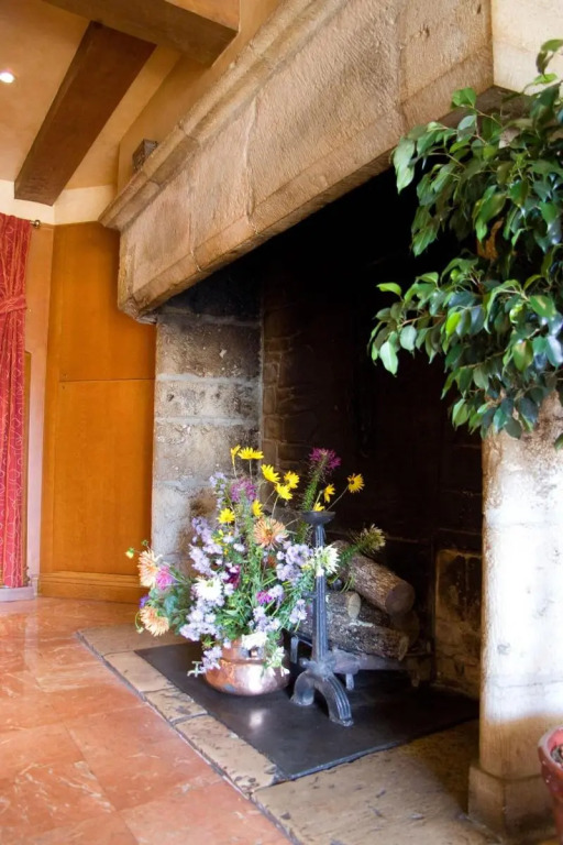 Logis Hôtels - Hôtel et Restaurant Le Lion dOr