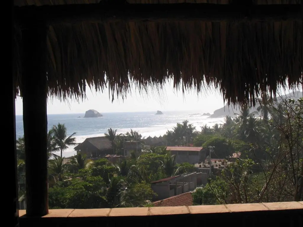 LA LOMA LINDA, Bungalows y Yoga
