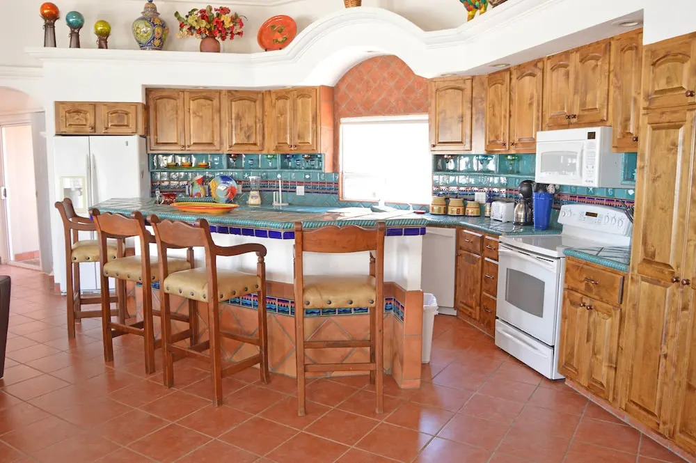 Marbrisa De Cortez 5 Bedroom Home